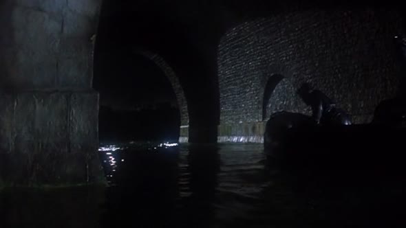 Náhled 1999-CZ--Past-- Krimi Thriller Romantický Akční.avi (5)