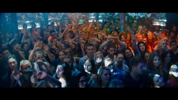 Náhled Decibely lásky (2016) cz.film.avi (10)