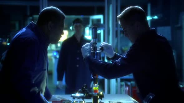 Náhled Kriminálka Las Vegas S10E12 - CSI - DVDrip CZdabing.avi (8)