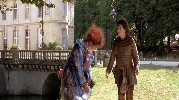 Náhled Návštěvníci (1993)CZ fantasy komedie.avi (9)