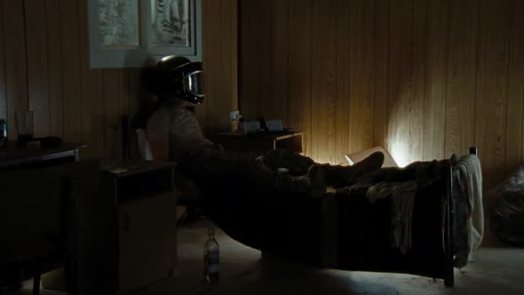 Náhled Smrt čeká všude - The Hurt Locker (2008).avi (7)