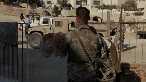 Náhled Smrt čeká všude - The Hurt Locker (2008).avi (8)