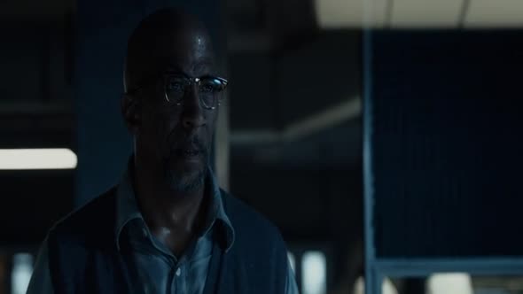 Náhled Fantastic Four 2015 BRRip x264 AC3-RiSiNG.mkv (6)