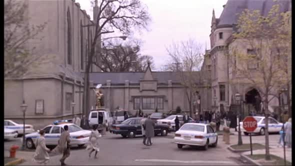 Náhled PRVOTNÍ STRACH - THRILLER - AKČNÍ - CZdabing.avi (1)
