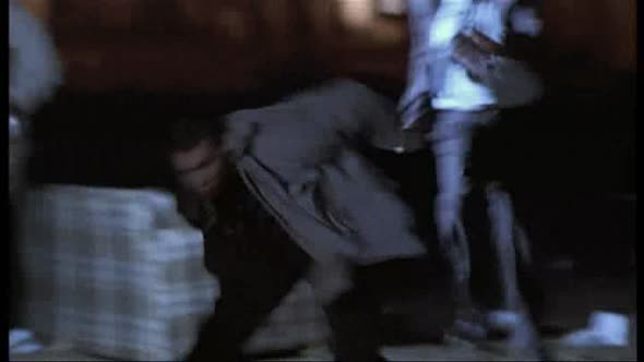 Náhled PRVOTNÍ STRACH - THRILLER - AKČNÍ - CZdabing.avi (6)