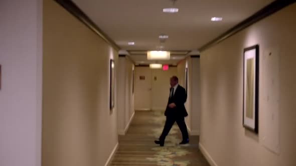 Náhled Hawaii 5-0 S04E09 - WEB-DL CZdabing.mkv (3)
