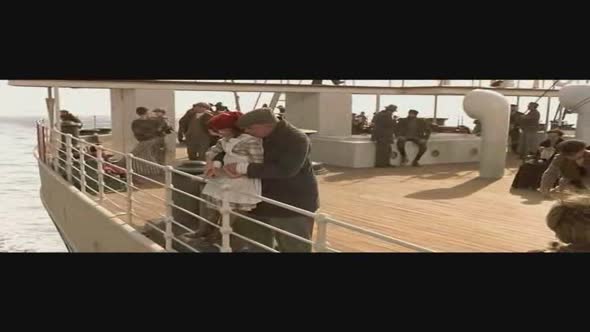 Náhled Titanic.1997.DVDRip.XviD.CZ-iSmo.avi (2)