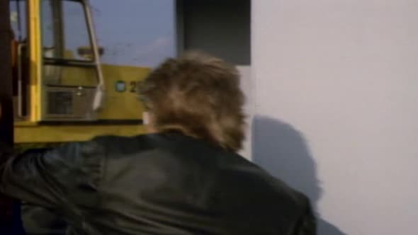 Náhled macgyver-04x03-outsideri-fs-dvd-xvid-cz-cb.avi (6)