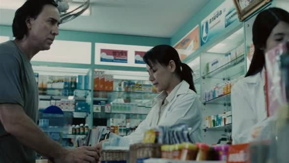Náhled Nebezpecny-cil-2008-czdub--akcni-thriller.avi (3)