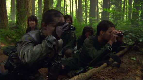 Náhled Battlestar Galactica CZ - 02x03 - Postelen.avi (8)