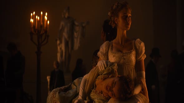 Náhled Pýcha,-předsudek-a-zombie---Pride-and-Prejudice-and-Zombies-(2016)-CZdab-Komedie--Horor--Romantický--Thriller.mkv (5)