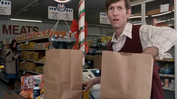Náhled Stranger_Things_S01E06.720p.HDTV.CZ.Titulky.avi (5)