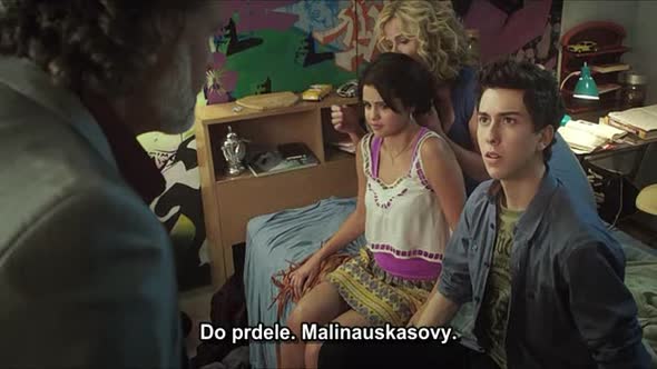 Náhled Behaving-Badly-cz-tit.v-obraze-komedie-2014-Selena-Gomez-Mary-Louise-Parker...avi (8)