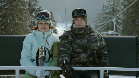 Náhled Snezenky a machri po 25 letech CZ film DVDRip 2008.avi (7)