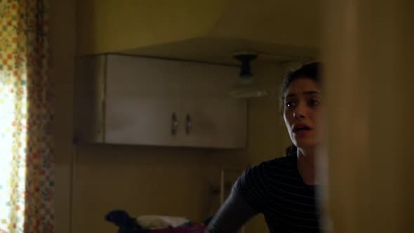 Náhled Shameless.US.S01E08.HDTV.XviD-Nicole.avi (4)