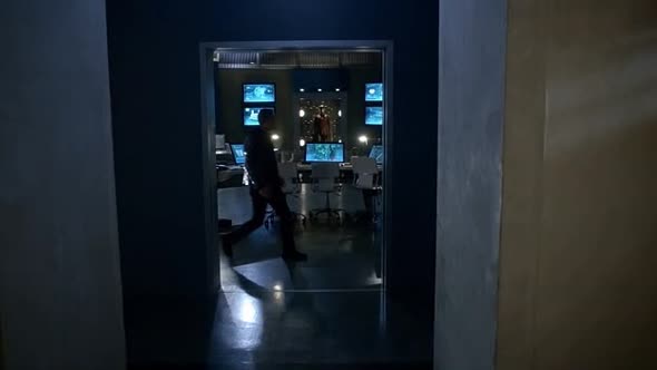 Náhled THE FLASH S01E07 CZTIT - scifi, akční seriál.avi.avi (7)