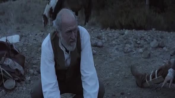Náhled Kosti a skalp (Bone Tomahawk - 2015) cz dabing horor, western.avi (4)