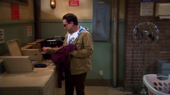 Náhled Teorie velkeho tresku S04E18 Axiom karetniho triku.avi (5)