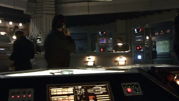 Náhled Battlestar Galactica CZ - 02x16 - Sacrifice.avi (6)