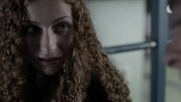 Náhled Misfits - Zmetci S04E07 - Misfits - DVDrip CZdabing.avi (8)
