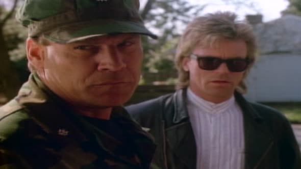 Náhled MacGyver.S04E18.DVDRip.XviD.CZ.avi (6)