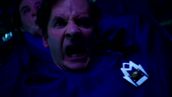 Náhled Red.Dwarf.S11E04.WEB.h264-Nicole.mkv (10)
