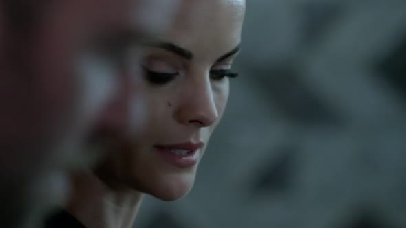 Náhled Blindspot.S02E04.HDTV.x264-LOL.mkv (3)