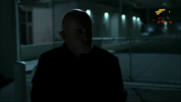 Náhled Pernikovy tata - Breaking Bad S05E01 Svobodny zivot nebo smrt (CZ).mp4 (9)