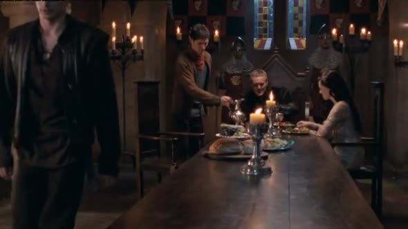 Náhled Merlin S03E11 DVDrip CZDAB.avi (2)