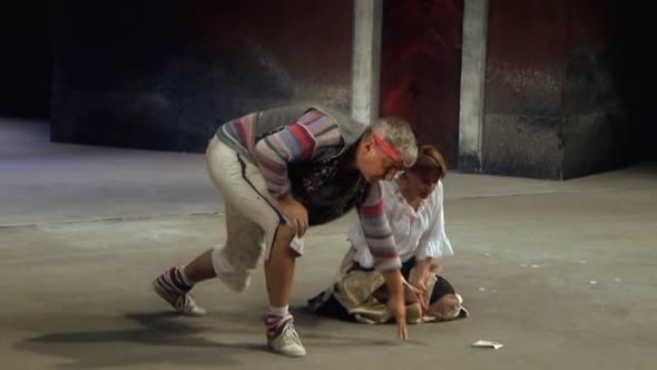 Náhled Sluha dvou pánů (2000)CZ komedie.avi (8)