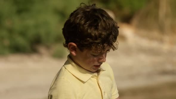 Náhled the.night.manager.s01e03.hdtv.x264-Nicole.mp4 (4)
