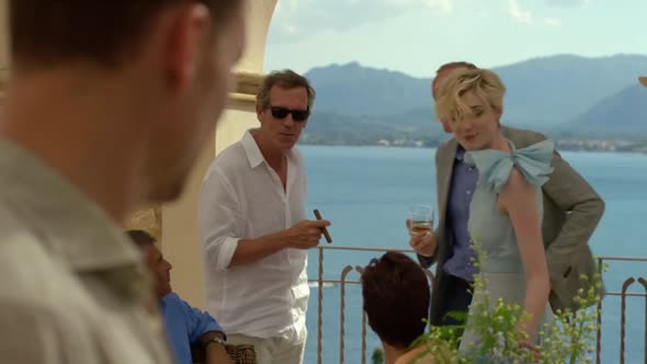 Náhled the.night.manager.s01e03.hdtv.x264-Nicole.mp4 (6)