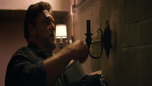 Náhled Ulice Cloverfield 10 cz dab sci fi horor.mkv (5)